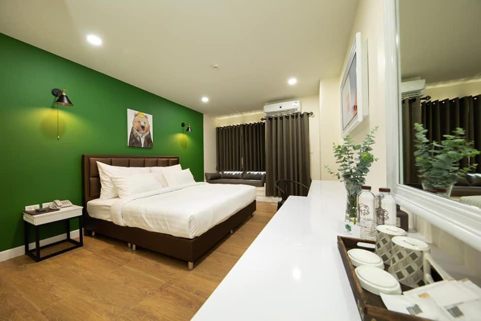 โรงแรมต้นเงิน Khon Kaen Exteriör bild